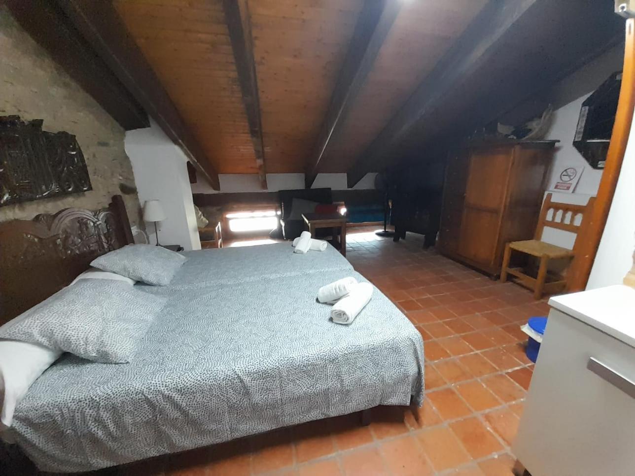 Castillo De Escriche Apartment